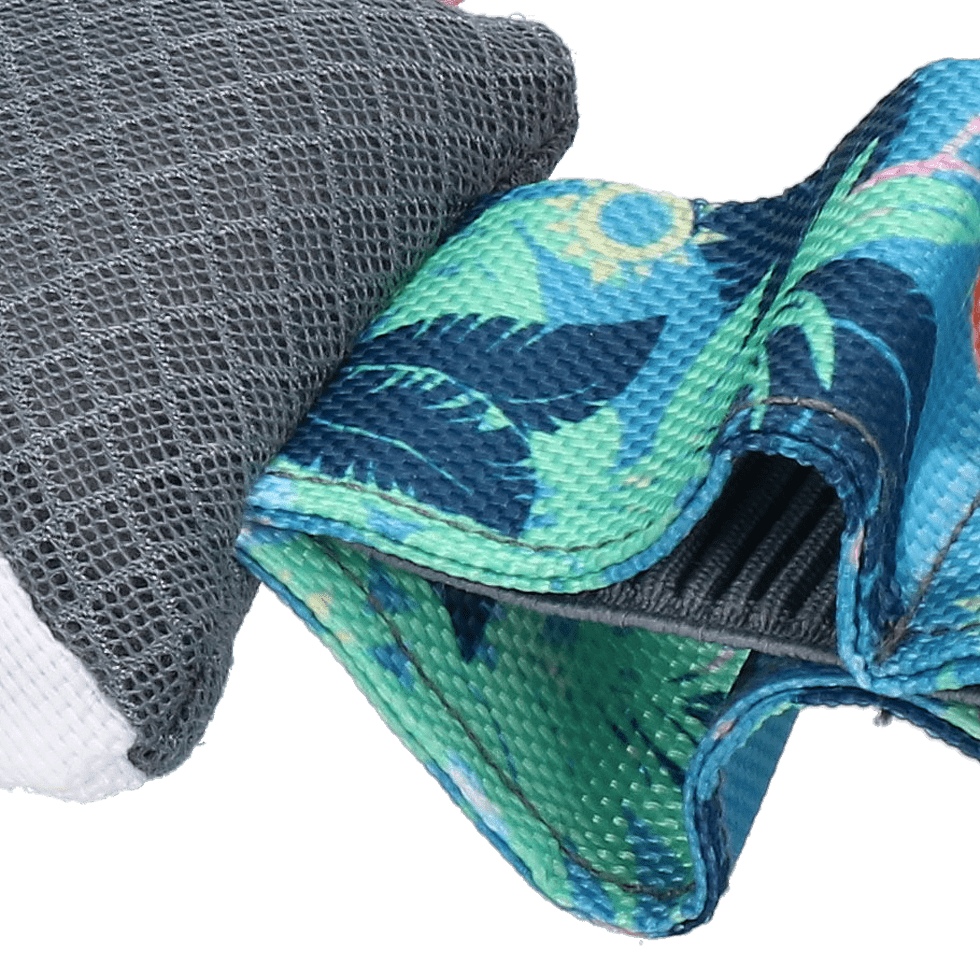 CoolPets Pull Me! Sharky Flamingo - all for animals